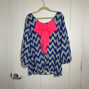 2X/3X Women’s Plus size Top, Sheer Material